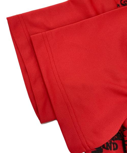 COMME des GARCONS HOMME PLUS（コムデギャルソンオムプリュス）COMME des GARCONS HOMME PLUS (コムデギャルソンオムプリュス) プリントTシャツ レッド サイズ:Mの古着・服飾アイテム