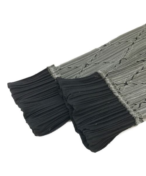 PLEATS PLEASE（プリーツプリーズ）PLEATS PLEASE (プリーツプリーズ) プリーツジャケット グレー サイズ:４の古着・服飾アイテム