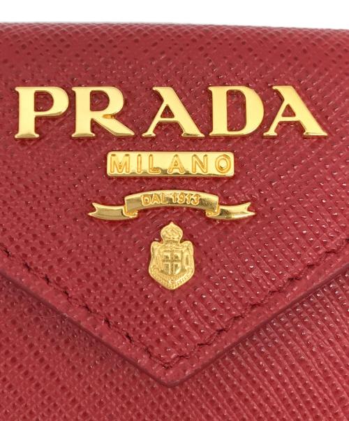 PRADA（プラダ）PRADA (プラダ) 3つ折り財布 レッドの古着・服飾アイテム