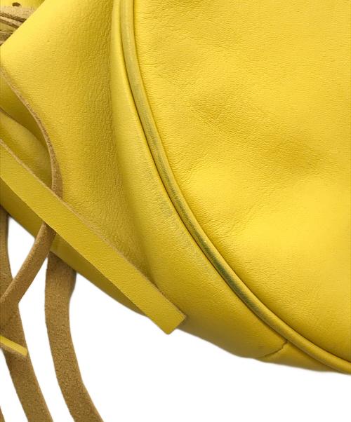 J&M DAVIDSON（ジェイ＆エム デヴィッドソン）J&M DAVIDSON (ジェイ＆エム デヴィッドソン) カーニバルショルダーバッグ イエローの古着・服飾アイテム