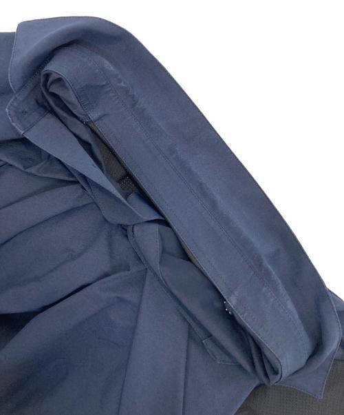BLACK LABEL CRESTBRIDGE（ブラックレーベル クレストブリッジ）BLACK LABEL CRESTBRIDGE (ブラックレーベル クレストブリッジ) S/Sストレッチシャツ ネイビー サイズ:Mの古着・服飾アイテム