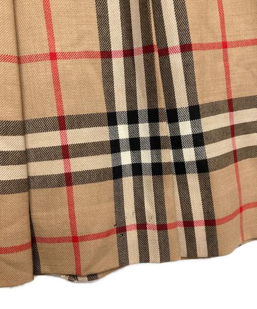 Burberry's（バーバリー）Burberry's (バーバリーズ) ノヴァチェックスカート ベージュ サイズ:9の古着・服飾アイテム