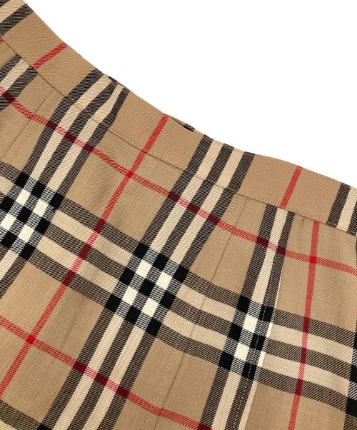Burberry's（バーバリー）Burberry's (バーバリーズ) ノヴァチェックスカート ベージュ サイズ:9の古着・服飾アイテム