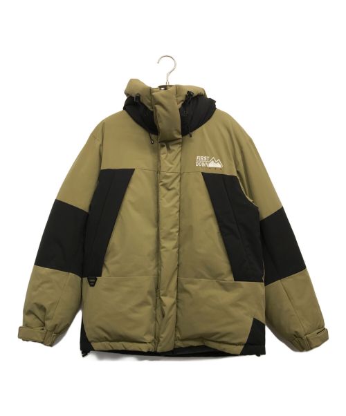 FIRST DOWN（ファーストダウン）FIRST DOWN (ファーストダウン) パネルショートダウンジャケット ベージュ サイズ:MEDIUMの古着・服飾アイテム