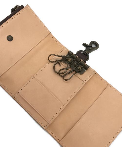 Evoon（エボーン）Evoon (エボーン) Vellda Key ブラウンの古着・服飾アイテム