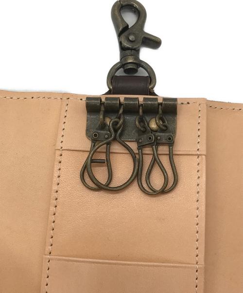 Evoon（エボーン）Evoon (エボーン) Vellda Key ブラウンの古着・服飾アイテム