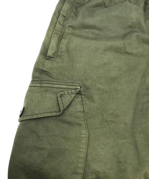 STONE ISLAND（ストーンアイランド）STONE ISLAND (ストーンアイランド) ガーメントダイ シャーリング テーパード ジョガー パンツカーゴパンツ カーキ サイズ:W28の古着・服飾アイテム