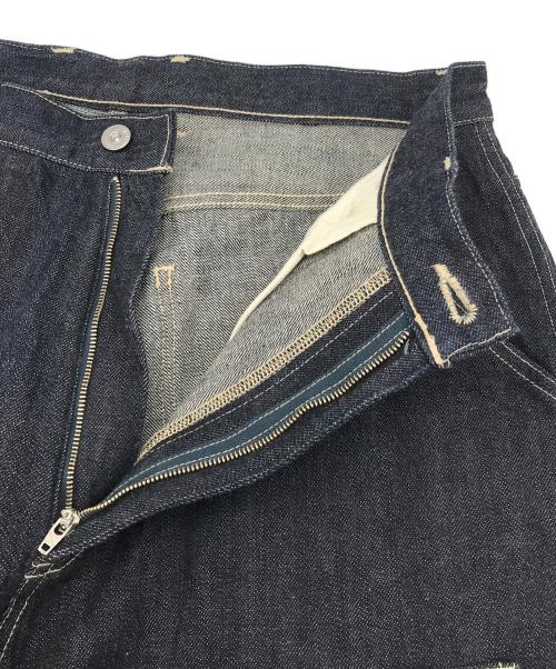 UNIVERSAL PRODUCTS.（ユニバーサルプロダクツ）UNIVERSAL PRODUCTS. (ユニバーサルプロダクツ) CANTON (キャントン) ダブルニーデニムパンツ インディゴ サイズ:3の古着・服飾アイテム