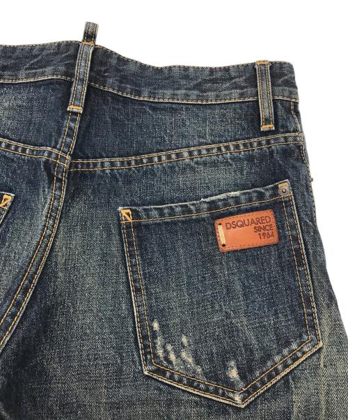 DSQUARED2（ディースクエアード）DSQUARED2 (ディースクエアード) クラッシュ加工STRAIGHT DENIM PANTS インディゴ サイズ:44の古着・服飾アイテム