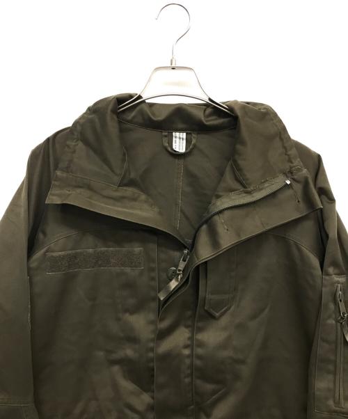 HEERESEIGENTUM（オーストリア軍）HEERESEIGENTUM (オーストリア軍) ミリタリージャケット グリーン サイズ:記載無の古着・服飾アイテム