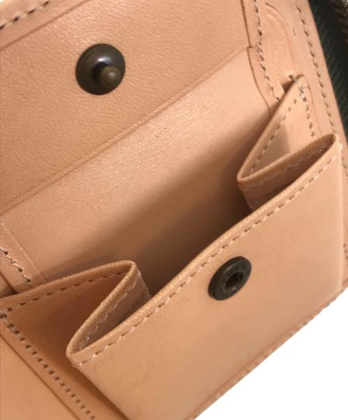 Evoon（エボーン）EVOON (エボーン) Vellda L-zip グリーン 未使用品の古着・服飾アイテム