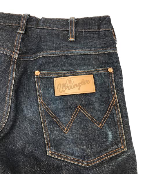 Wrangler（ラングラー）Wrangler (ラングラー) SUGARHILL (シュガーヒル) BEAMS (ビームス) 別注ブーツカットパンツ インディゴ サイズ:Ｗ32の古着・服飾アイテム