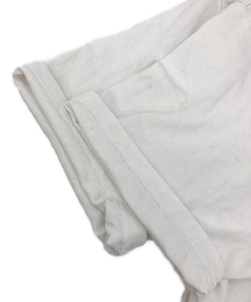 glamb（グラム）glamb (グラム) ジョジョの奇妙な冒険 (ジョジョノキミョウナボウケン) Tシャツ ホワイト サイズ:3の古着・服飾アイテム