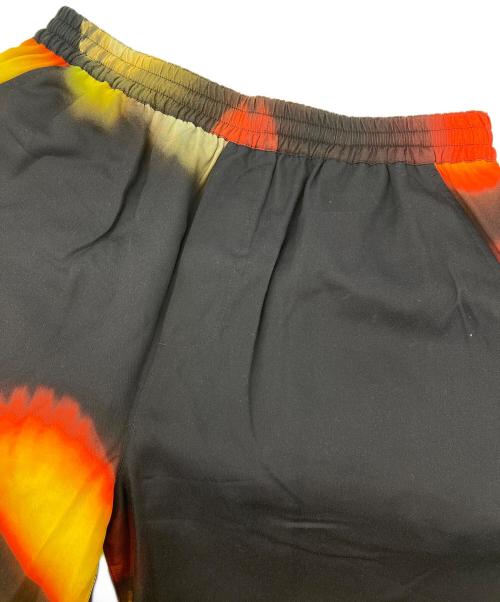 New Amsterdam（ニューアムステルダム）New Amsterdam (ニューアムステルダム) 総柄ハーフパンツ ブラック サイズ:Lの古着・服飾アイテム