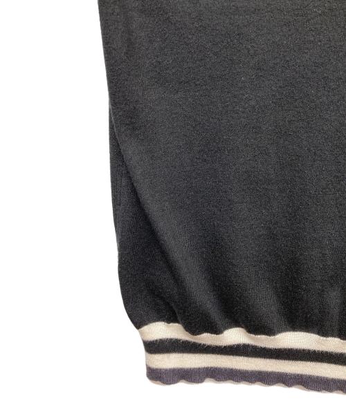 FOXEY NEWYORK（フォクシーニューヨーク）FOXEY NEWYORK (フォクシーニューヨーク) シルクノースリーブカットソー ブラック サイズ:38の古着・服飾アイテム