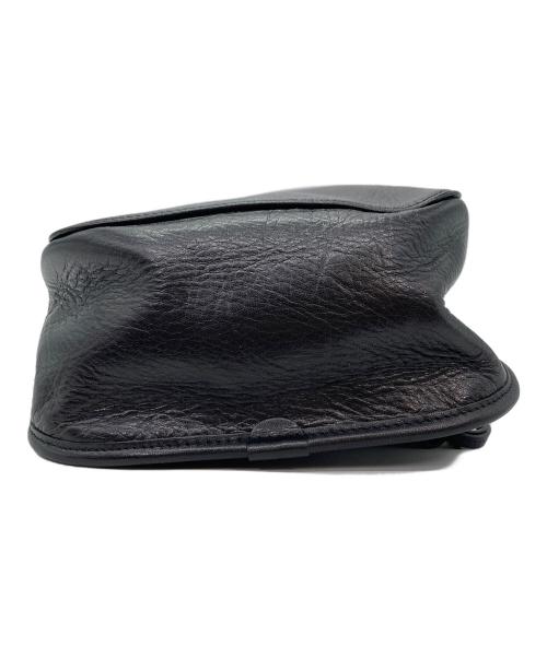 aniary（アニアリ）aniary (アニアリ) レザーショルダーバッグ ブラックの古着・服飾アイテム