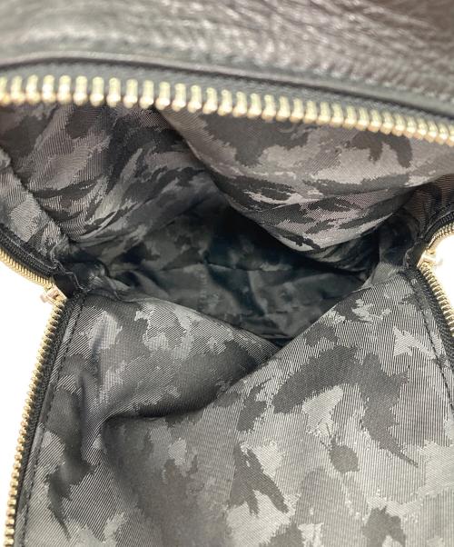 aniary（アニアリ）aniary (アニアリ) レザーショルダーバッグ ブラックの古着・服飾アイテム