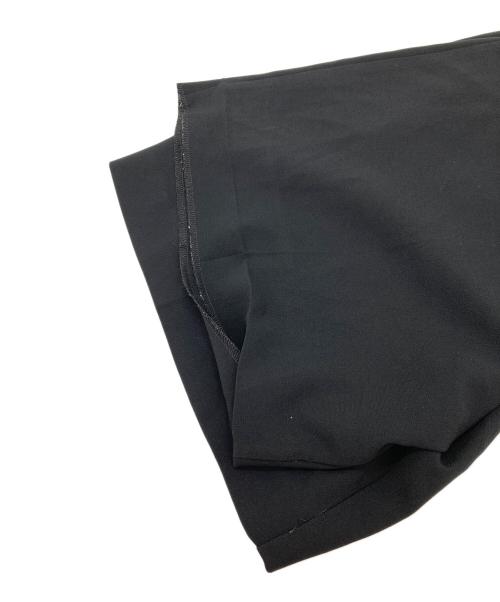 H BEAUTY&YOUTH（エイチ ビューティー&ユース）H BEAUTY&YOUTH (エイチ ビューティー&ユース) タックハーフパンツ ブラック サイズ:SMALLの古着・服飾アイテム