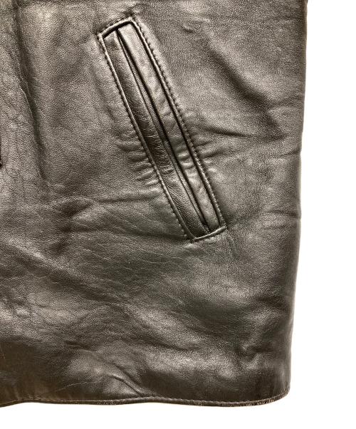 GVF IMPERCUIR GRAULHET（ジーブイエフ）GVF IMPERCUIR GRAULHET (ジーブイエフ) コルビジェレザージャケット ブラック サイズ:記載無の古着・服飾アイテム