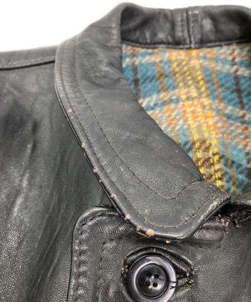GVF IMPERCUIR GRAULHET（ジーブイエフ）GVF IMPERCUIR GRAULHET (ジーブイエフ) コルビジェレザージャケット ブラック サイズ:記載無の古着・服飾アイテム