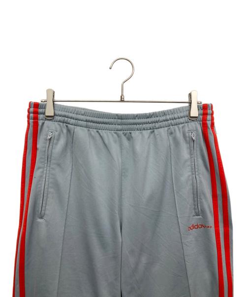 adidas（アディダス）adidas (アディダス) トラックパンツ グレー サイズ:Sの古着・服飾アイテム