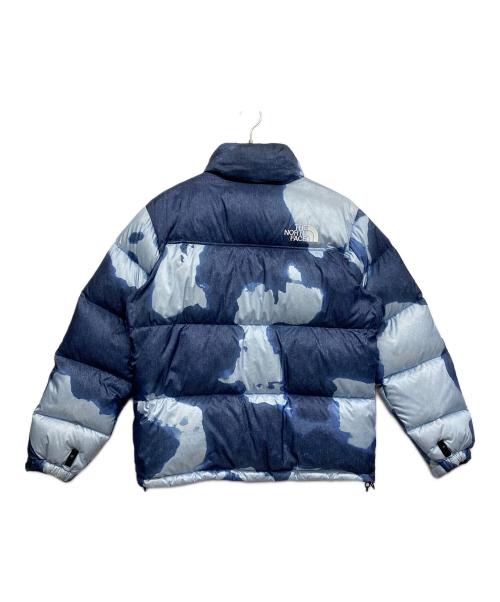 THE NORTH FACE（ザ ノース フェイス）THE NORTH FACE (ザ ノース フェイス) Supreme (シュプリーム) ブリーチフドデニムプリントヌプシ ブルー サイズ:Mの古着・服飾アイテム