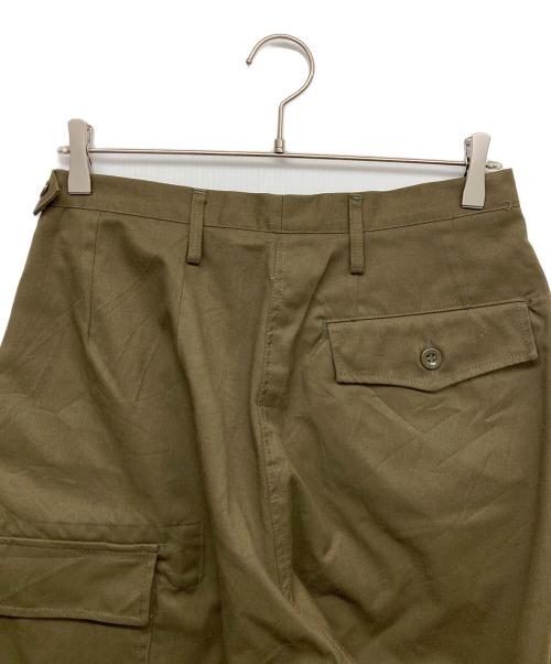 F-STYLE(エフスタイル（エフスタイル）F-STYLE(エフスタイル (エフスタイル) M85テーパードパンツ グリーン サイズ:45の古着・服飾アイテム