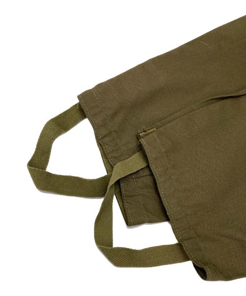 F-STYLE(エフスタイル（エフスタイル）F-STYLE(エフスタイル (エフスタイル) M85テーパードパンツ グリーン サイズ:45の古着・服飾アイテム