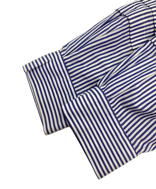 INDIVI（インディヴィ）INDIVI (インディヴィ) タックデザインブラウス ブルー サイズ:38の古着・服飾アイテム