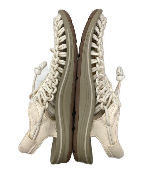 KEEN（キーン）KEEN (キーン) ユニークサンダル ホワイト サイズ:25の古着・服飾アイテム