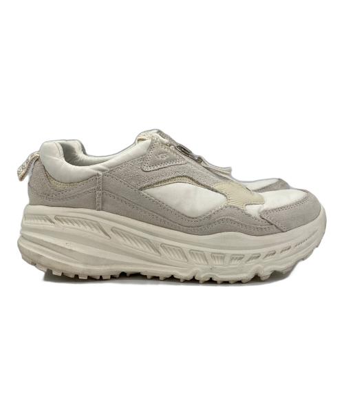 UGG（アグ）UGG (アグ) 805 X MLT TRAINER ホワイト サイズ:26.5の古着・服飾アイテム
