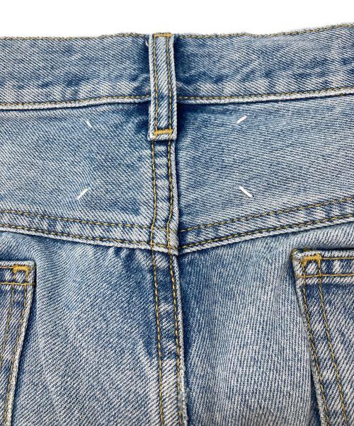 Maison Margiela（メゾンマルジェラ）Maison Margiela (メゾンマルジェラ) ウォッシュドコットン5ポケットフレアデニムパンツ インディゴ サイズ:30の古着・服飾アイテム