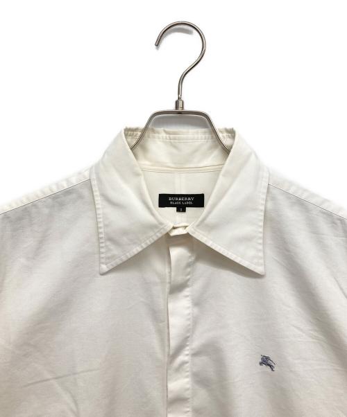 BURBERRY BLACK LABEL（バーバリーブラックレーベル）BURBERRY BLACK LABEL (バーバリーブラックレーベル) ドレスシャツ ホワイト サイズ:3の古着・服飾アイテム