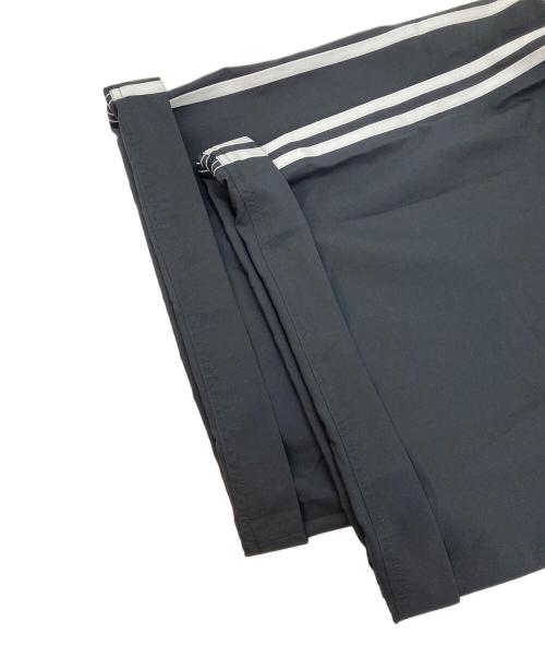 adidas（アディダス）adidas (アディダス) ファイヤーバード オーバーサイズド トラックパンツ ブラック サイズ:Lの古着・服飾アイテム