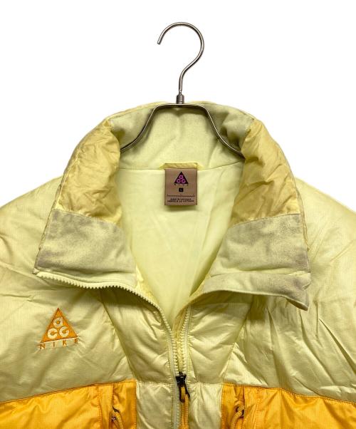 NIKE ACG（ナイキエーシージー）NIKE ACG (ナイキエーシージー) ダウンジャケット イエロー サイズ:Lの古着・服飾アイテム
