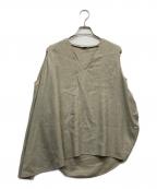 ENFOLDエンフォルド）の古着「アシンメトリーノースリーブブラウス」｜ベージュ