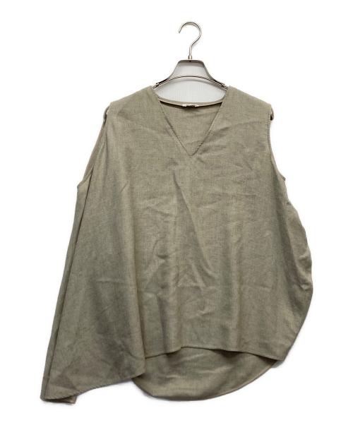 ENFOLD（エンフォルド）ENFOLD (エンフォルド) アシンメトリーノースリーブブラウス ベージュ サイズ:38の古着・服飾アイテム