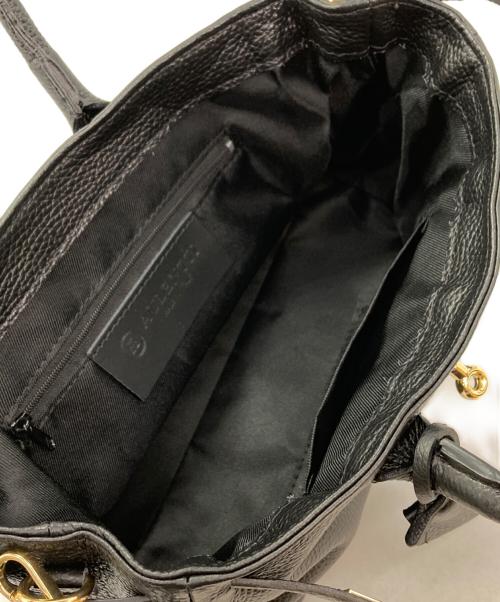 AULENTTI（オウレンティ）AULENTTI (オウレンティ) 2WAYショルダーバッグ ブラックの古着・服飾アイテム