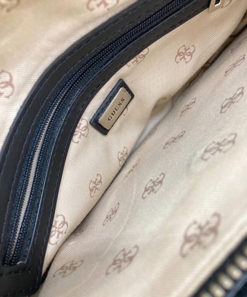 GUESS（ゲス）GUESS (ゲス) ショルダーバッグ ブラックの古着・服飾アイテム