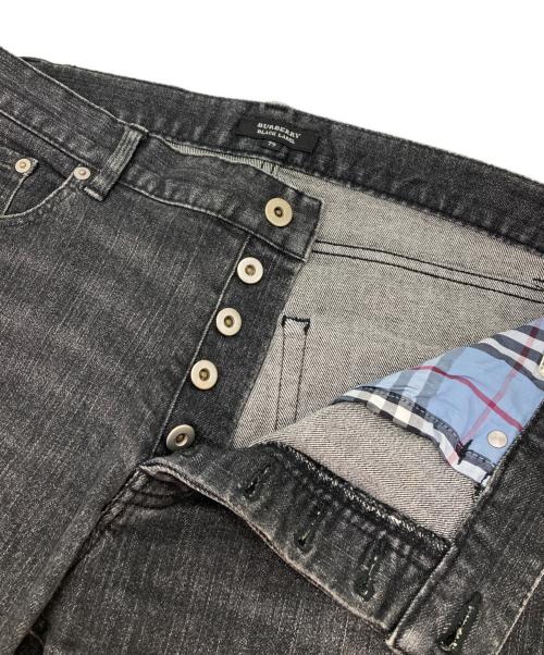 BURBERRY BLACK LABEL（バーバリーブラックレーベル）BURBERRY BLACK LABEL (バーバリーブラックレーベル) デニムパンツ ブラック サイズ:W79の古着・服飾アイテム