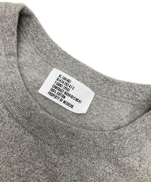 NEXUS7（ネクサスセブン）NEXUS7 (ネクサスセブン) レクタープリントT グレー サイズ:XLの古着・服飾アイテム