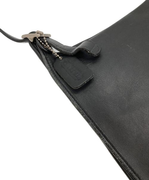COACH（コーチ）COACH (コーチ) レザーショルダーバッグ ブラックの古着・服飾アイテム