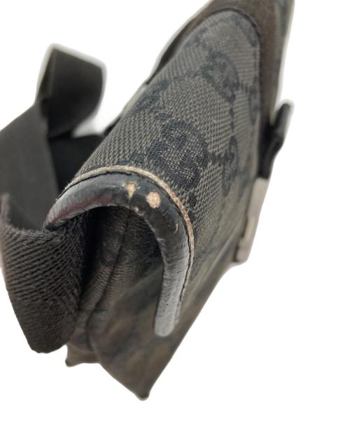 GUCCI（グッチ）GUCCI (グッチ) GGキャンバス ウエストポーチ ブラックの古着・服飾アイテム