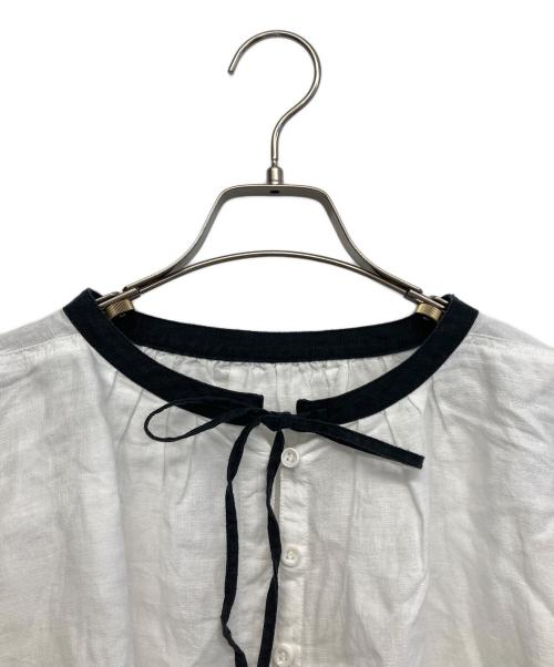 nest Robe（ネストローブ）nest Robe (ネストローブ) リネンショートスモックブラウス ホワイト サイズ:Fの古着・服飾アイテム