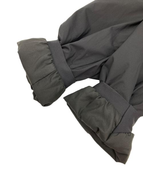 ARC'TERYX（アークテリクス）ARC'TERYX (アークテリクス) ATOM HOODY M ブラック サイズ:Mの古着・服飾アイテム