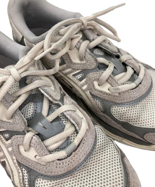 asics（アシックス）asics (アシックス) ゲル エヌワイシー グレー サイズ:US6.5の古着・服飾アイテム