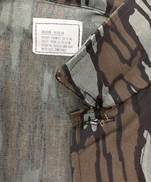 US ARMY（ユーエスアーミー）US ARMY (ユーエスアーミー) ミリタリージャケット ブラウン×ブルー サイズ:MEDIUM　REGULARの古着・服飾アイテム