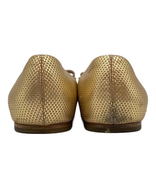 Salvatore Ferragamo（サルヴァトーレ フェラガモ）Salvatore Ferragamo (サルヴァトーレ フェラガモ) パンプス ゴールド サイズ:5の古着・服飾アイテム