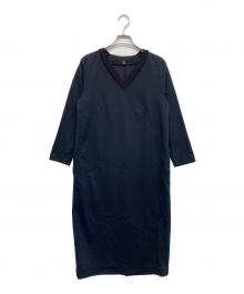 icB（アイシービー）の古着「Luxe Ponte Vネックワンピース」｜ネイビー