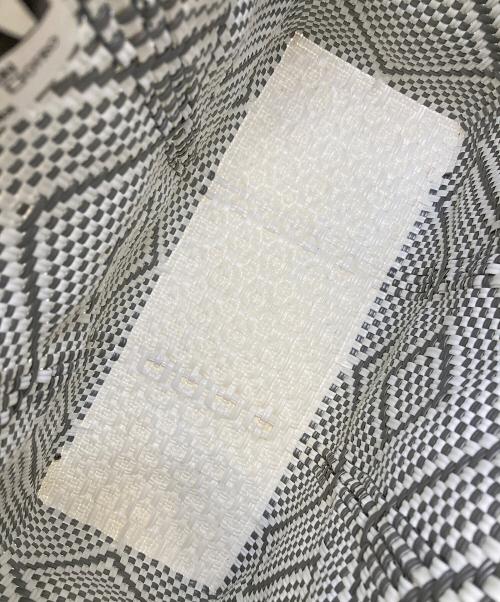 OJODEMEX（オホデメックス）OJODEMEX (オホデメックス) カゴバッグ ホワイトの古着・服飾アイテム